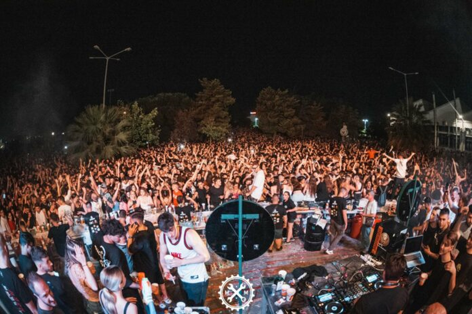Βόλος: Έκλεψαν το ταμείο του πάρτι «ΜΗΧ-ΜΗΧ» με τους 8.000 φοιτητές