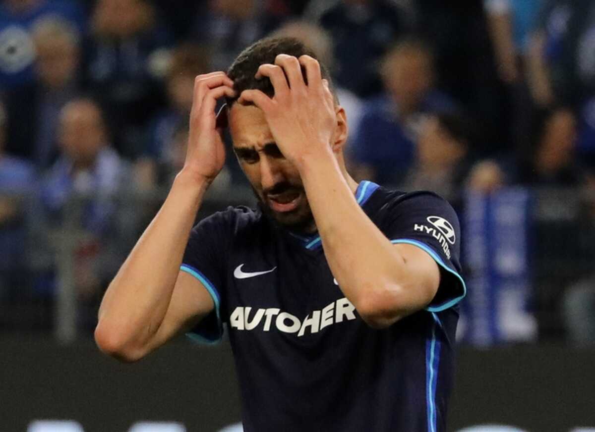 epa09970291 Berlin’s Ishak Belfodil reacts during the German Bundesliga relegation playoff, second leg soccer match between Hamburger SV and Hertha BSC in Hamburg, Germany, 23 May 2022.  EPA