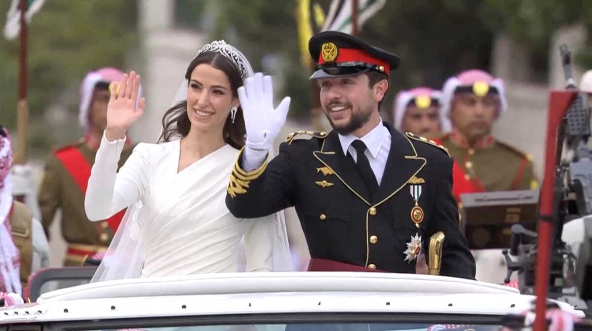 Ιορδανία – Βασιλικός γάμος: Παντρεύτηκαν ο διάδοχος του θρόνου Χουσεΐν Μπιν Αμπντάλα και η Ράτζουα Αλ Σάιφ – Χλιδή και διασημότητες