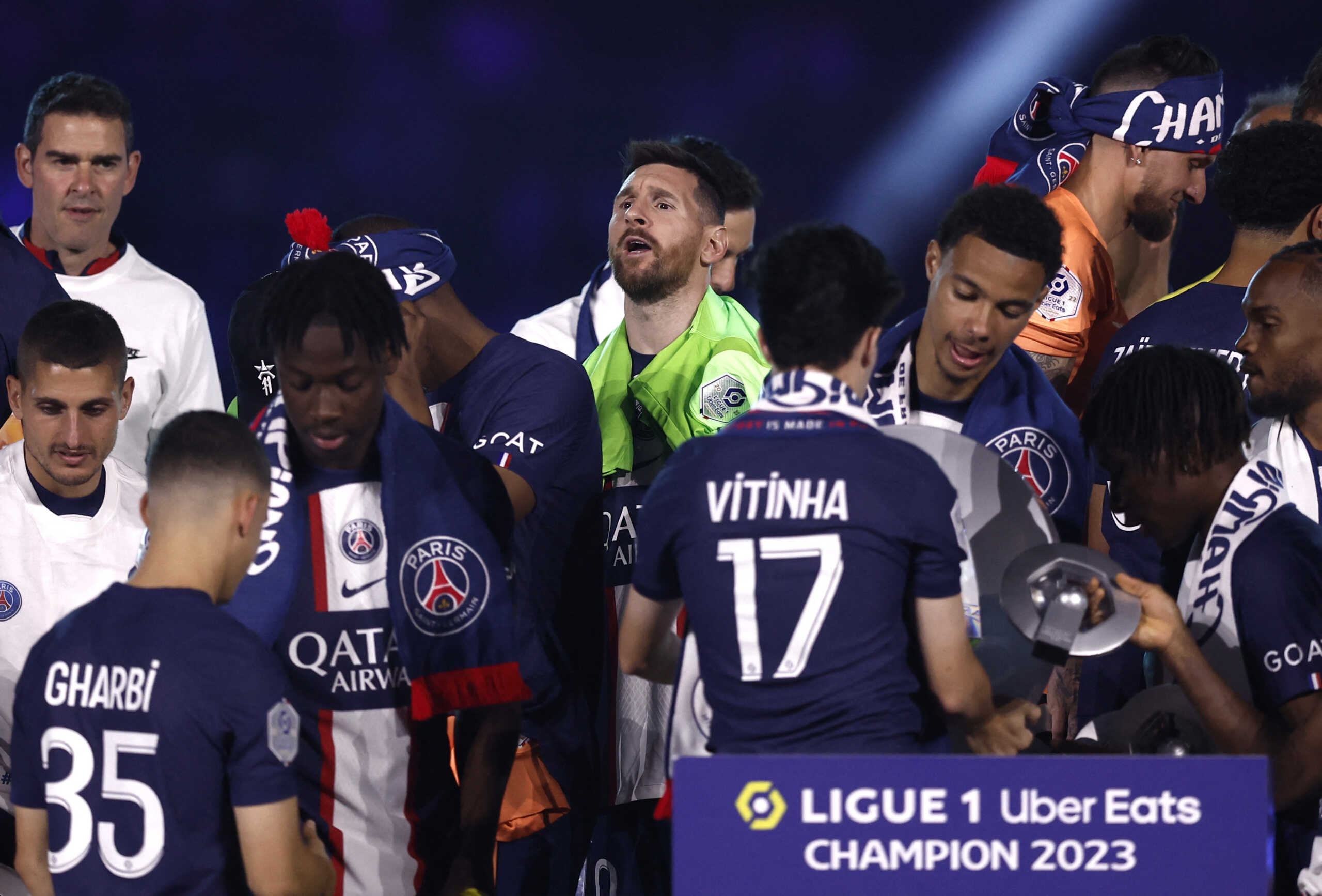 Soccer Football - Ligue 1 - Paris St Germain v Clermont - Parc de Princes, Paris, France - June 3, 2023  Paris St Germain's Lionel Messi celebrates with teammates after winning the Ligue 1 REUTERS