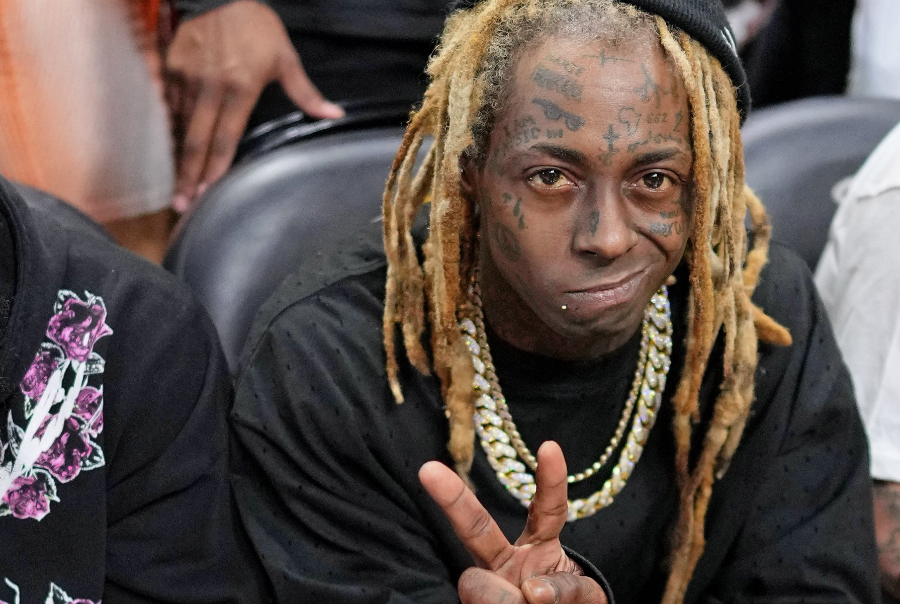 Lil Wayne: «Έχω απώλεια μνήμης και δεν θυμάμαι ούτε τα δικά μου τραγούδια»