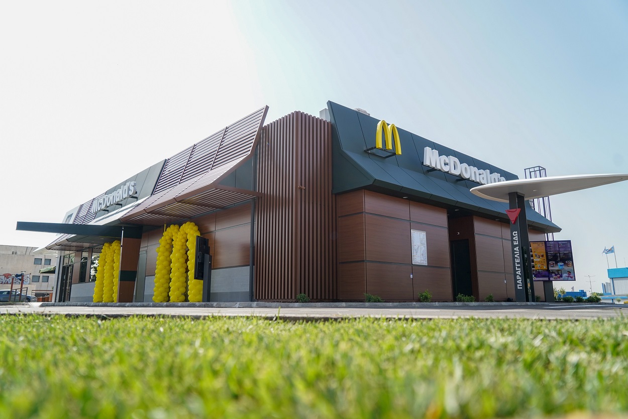 McDonald’s:  Ανοίγει νέο εστιατόριο –  Επένδυση 2,1 εκατ. ευρώ και 55 θέσεις εργασίας