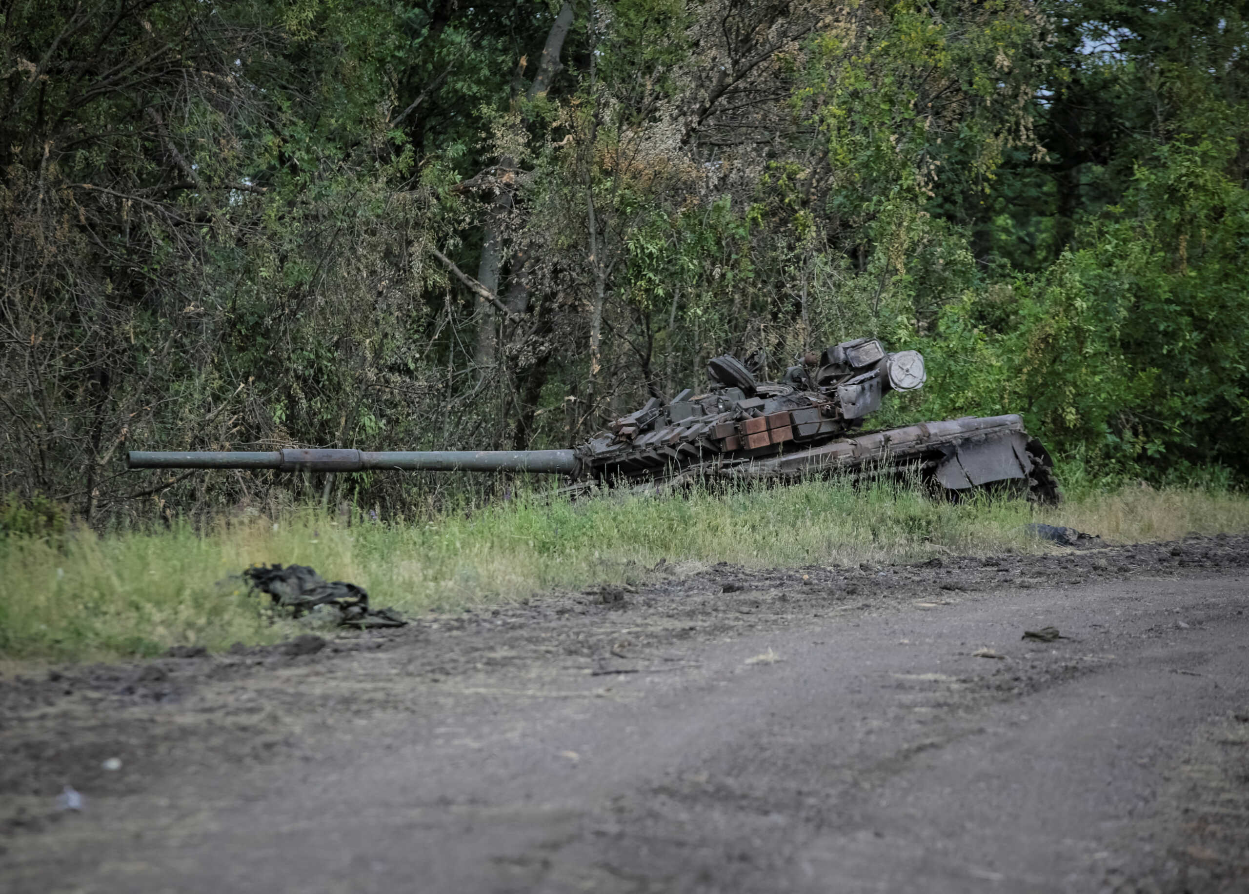 Πόλεμος στην Ουκρανία: Αυτά είναι τα τηλεκατευθυνόμενα άρματα – αυτοκτονίας γεμάτα εκρηκτικά που χρησιμοποιεί η Ρωσία