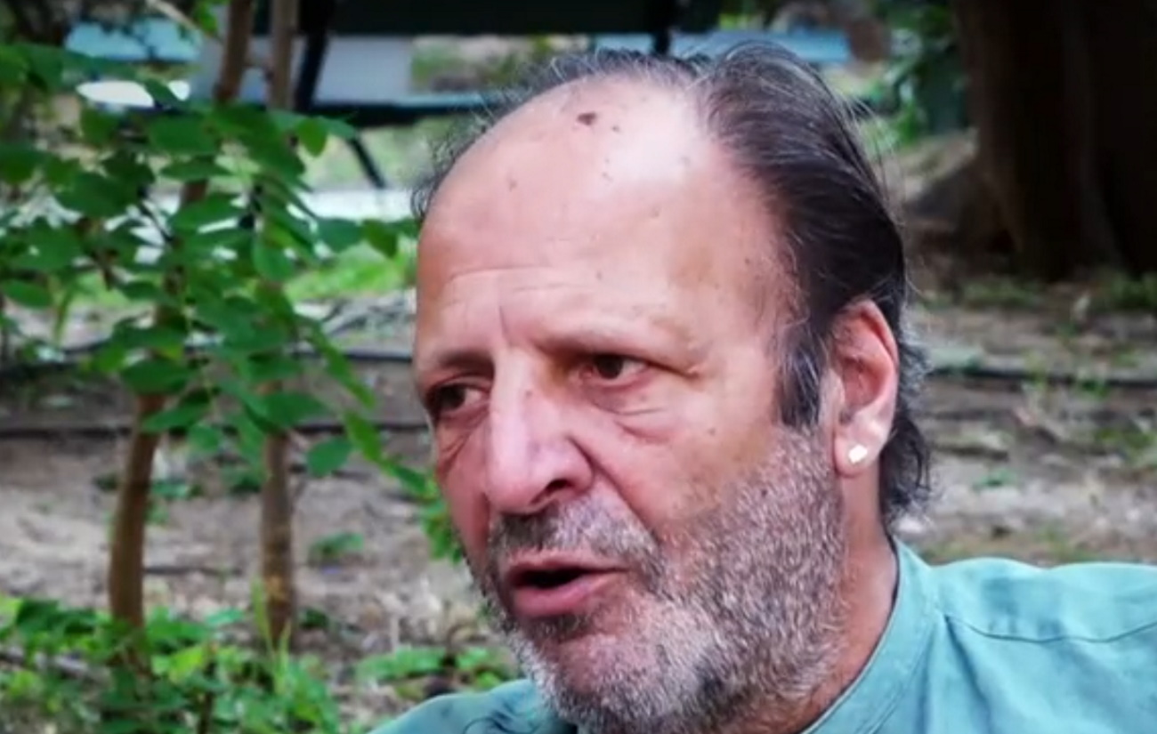 Δημήτρης Αποστόλου: Είμαι ο τελευταίος που θα χρεωθεί ομοφοβία, αλλά με φοβίζει που προσπαθούν να το επιβάλλουν με το ζόρι