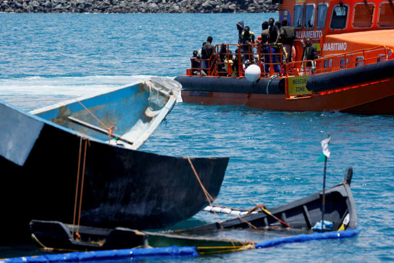 227 μετανάστες διασώθηκαν στα Κανάρια Νησιά το τελευταίο 24ωρο