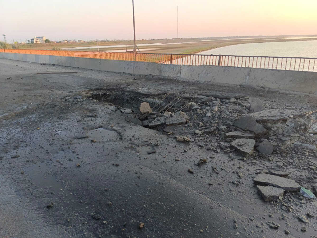 A view shows the damaged Chonhar bridge connecting Russian-held parts of Ukraine's Kherson region to the Crimean peninsula, following what Russian-appointed officials say was a Ukrainian missile attack, in this picture released June 22, 2023. Russian-installed leader of the Kherson region Vladimir Saldo via Telegram