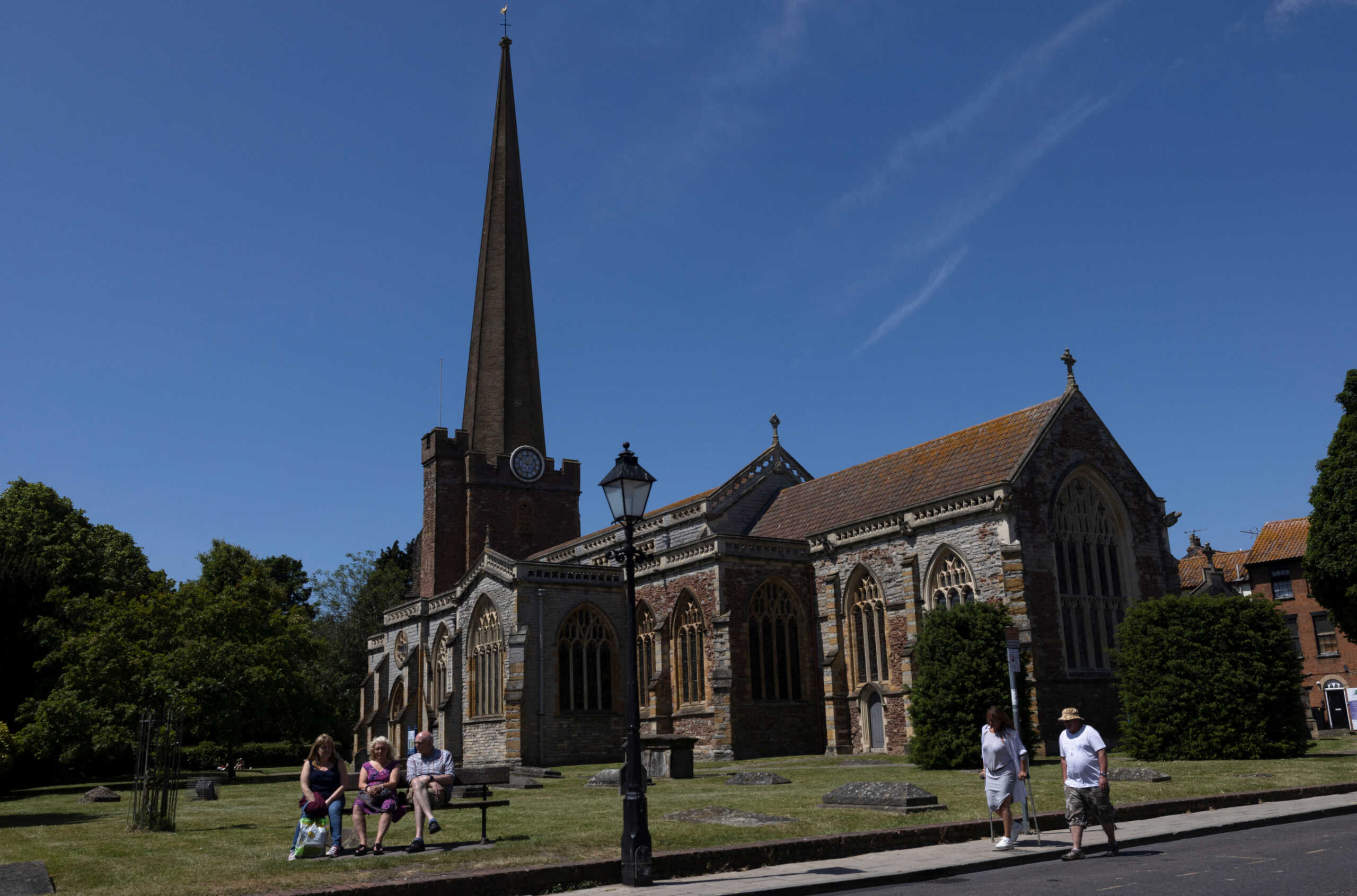 Βρετανία: Οι κληρικοί της Εκκλησίας της Αγγλίας ζητάνε αυξήσεις μισθών για πρώτη φορά στην ιστορία