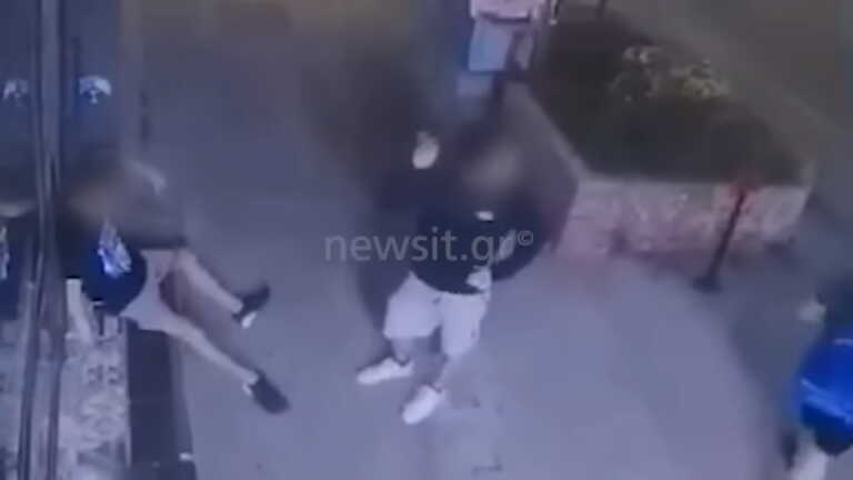Φίλος του 17χρονου περιγράφει την επίθεση με μαχαίρι στο Ελληνικό – «Του τράβηξαν μαχαιριά στην κοιλιά»