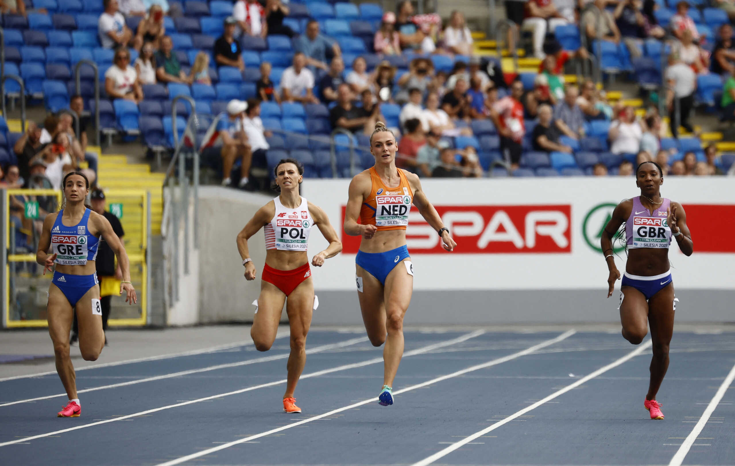 European Games - Athletics - Silesian Stadium, Chorzow, Poland - June 25, 2023 Netherlands' Lieke Klaver, Britain's Bianca Williams, Poland's Anna Kielbasinska and Greece's Polyniki Emmanouilidou in action during the Women's 200m, Division 1 Heat A REUTERS