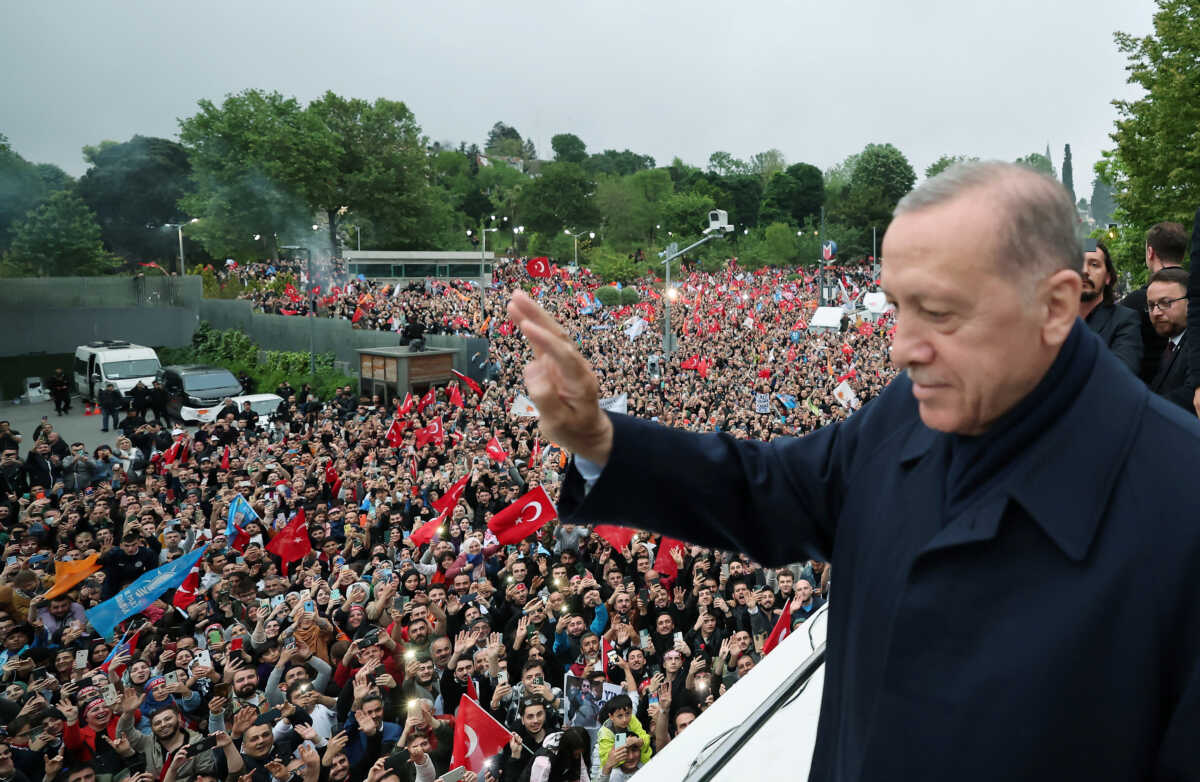 Τουρκία: Ο Ρετζέπ Ταγίπ Ερντογάν ορκίζεται για τρίτη φορά πρόεδρος – Ποιοι είναι οι πιθανοί υπουργοί