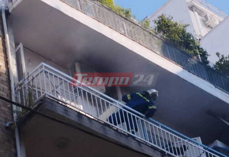 Φωτιά σε διαμέρισμα στο κέντρο της Πάτρας από κλιματιστικό - Μεγάλη κινητοποίηση της Πυροσβεστικής