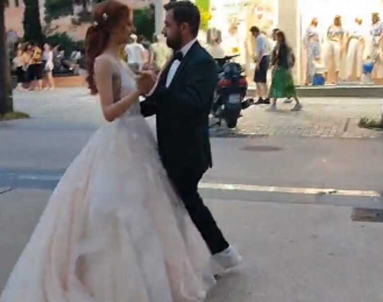 «Μαγική» γαμήλια φωτογράφιση στην Τσιμισκή - Γαμπρός και νύφη γίνονται viral με τον χορό τους