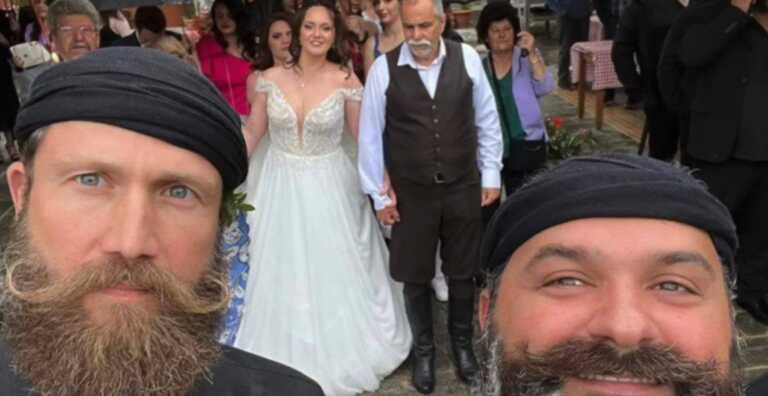 Βρακοφόροι και καβαλάρηδες σε έναν εκπληκτικό γάμο στα Χανιά - 2.000 οι καλεσμένοι στη δεξίωση