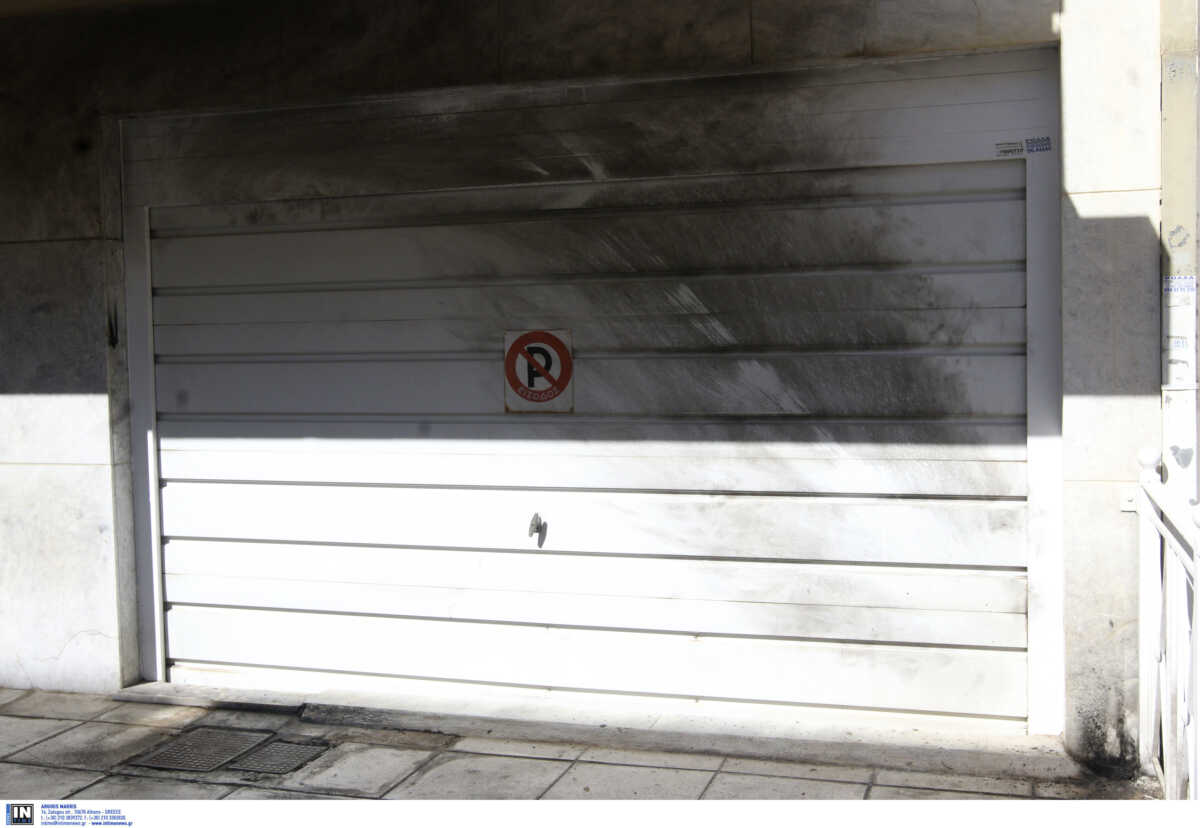 Λάρισα: Γκαραζόπορτα καταπλάκωσε και σκότωσε πατέρα δύο παιδιών στην Αγιά
