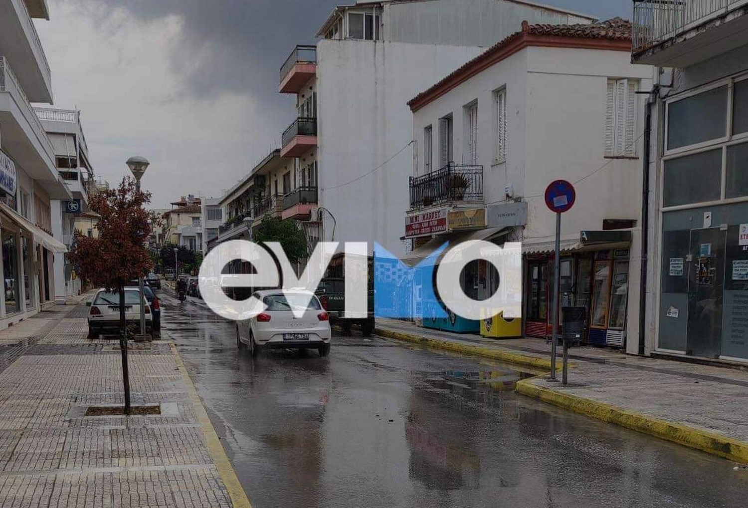 Εύβοια: Η κακοκαιρία «χτύπησε» σε Αλιβέρι και Κάραβο