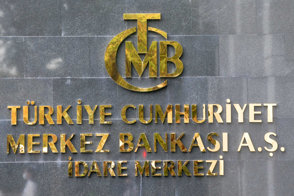 Τουρκία: «Άλμα» 30% στα επιτόκια από την κεντρική τράπεζα