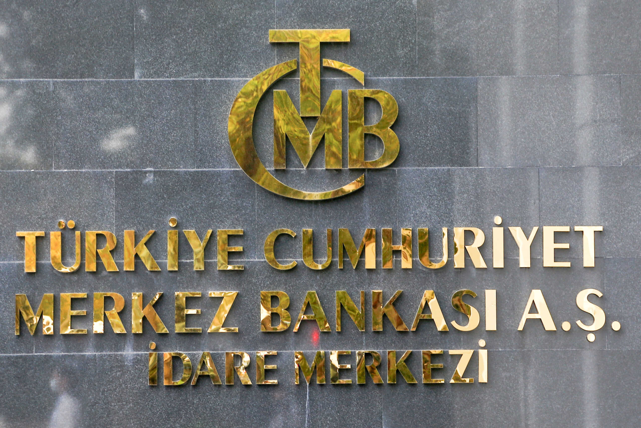 Τουρκία: Νέα αύξηση επιτοκίων από την Κεντρική Τράπεζα – Στο 35% από 30%