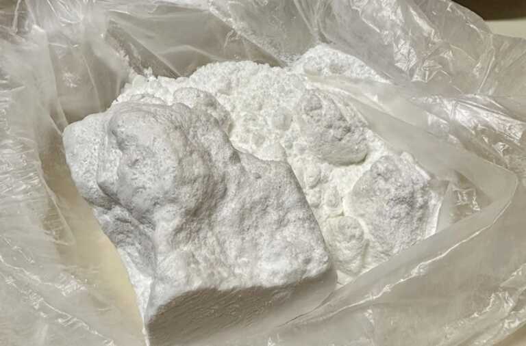 Βρέθηκαν 64 κιλά κοκαΐνης σε κοντέινερ από το Εκουαδόρ στον Πειραιά! Δείτε βίντεο