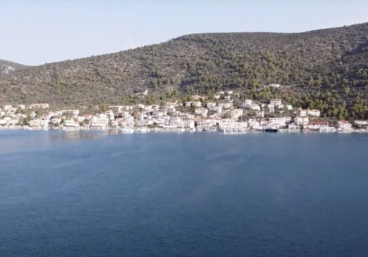 Κόρφος: 1,5 ώρα από την Αθήνα θα συναντήσεις αυτό το απίθανο μέρος