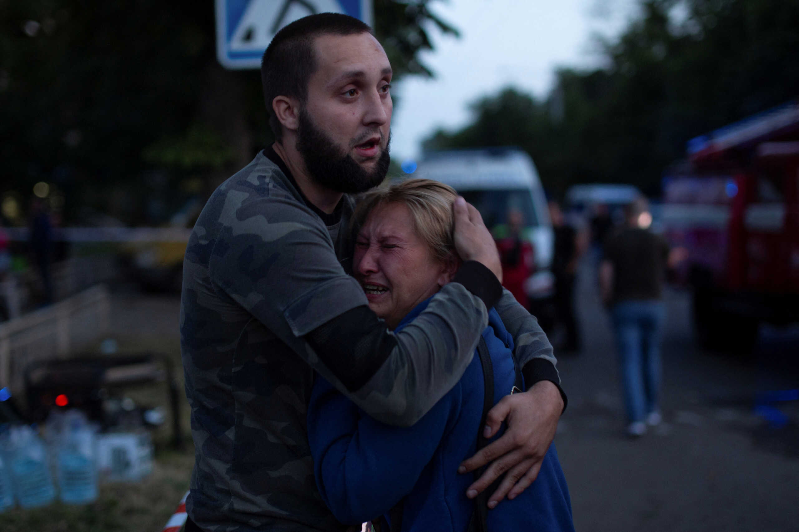 Πόλεμος στην Ουκρανία: Στους 9 οι νεκροί από τον βομβαρδισμό εστιατορίου στην Κραματόρσκ