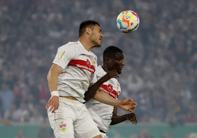 Αμβούργο – Στουτγκάρδη 1-3: Δεύτερη νίκη και παραμονή στην Bundesliga για την ομάδα του Ντίνου Μαυροπάνου