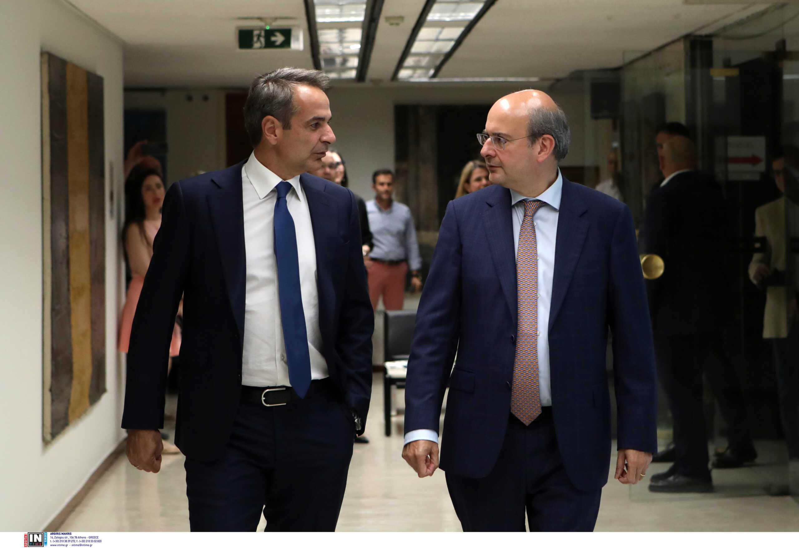 Κυριάκος Μητσοτάκης στο Υπουργείο Οικονομικών: Το πρώτο νομοσχέδιο θα ψηφιστεί πριν κλείσει η Βουλή