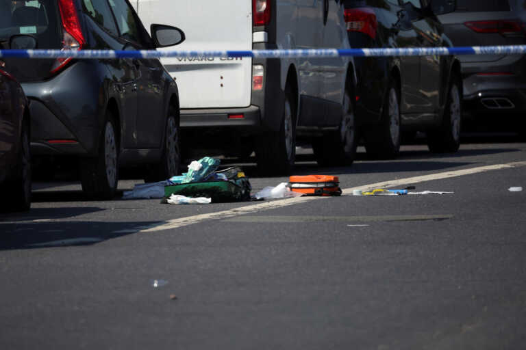 Θρίλερ στο Νότινγχαμ: Τρεις νεκροί και τρεις τραυματίες, μία σύλληψη