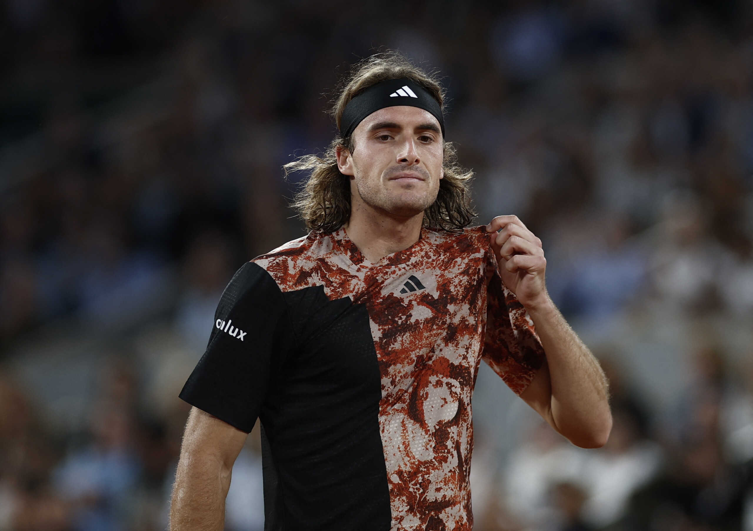 Tennis - French Open - Roland Garros, Paris, France - June 6, 2023 Greece's Stefanos Tsitsipas reacts during his quarter final match against Spain's Carlos Alcaraz REUTERS