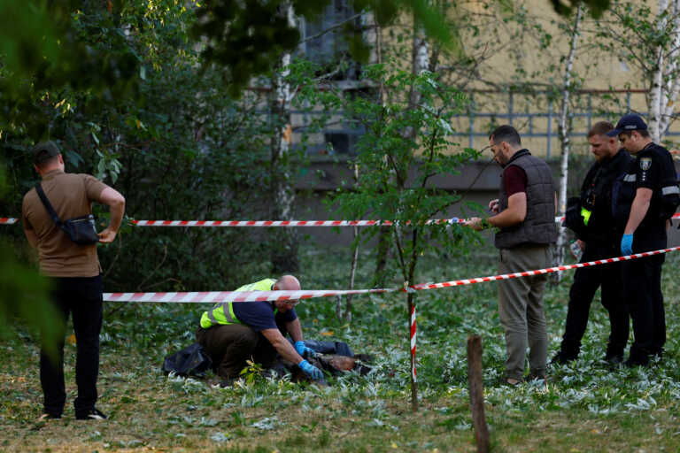 Ουκρανία: Οργή για το κλειστό καταφύγιο στο Κίεβο την ώρα ρωσικής επίθεσης - Δύο γυναίκες και ένα παιδί σκοτώθηκαν