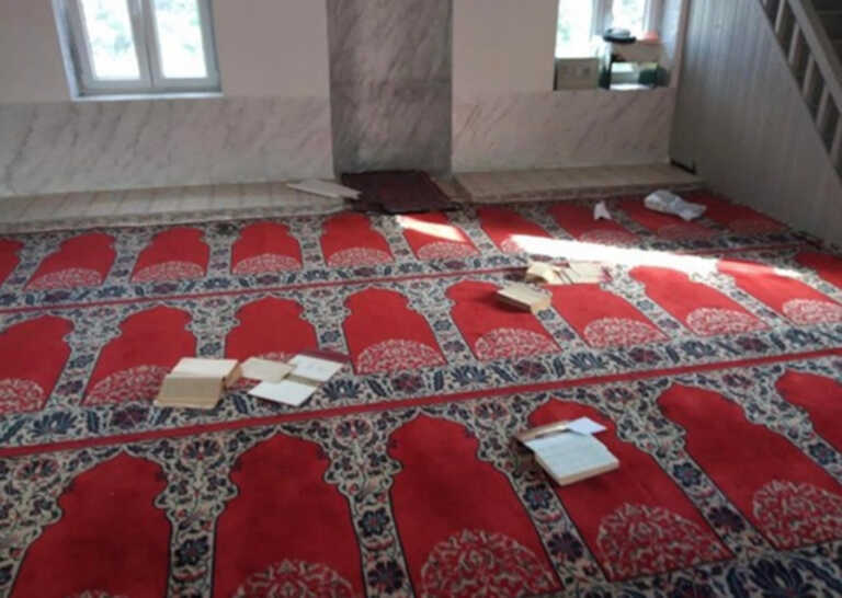 Γάλλος μπήκε σε τζαμί στην Ξάνθη και έσκισε το κοράνι - Καταδικάζει το περιστατικό η Μητρόπολη