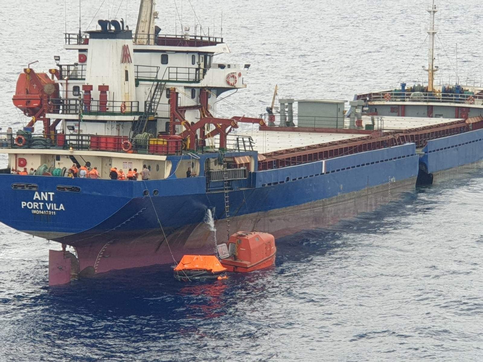Σύγκρουση φορτηγών πλοίων στη Χίο: Επέστρεψε στην Τουρκία το ΑΝΤ – Στη Μάλτα το Potentia