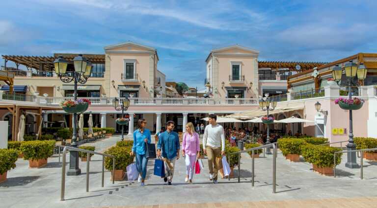 Lamda Development: Πόλος έλξης τα 4 εμπορικά κέντρα – Γιατί οι τουρίστες κάνουν shopping στην Ελλάδα