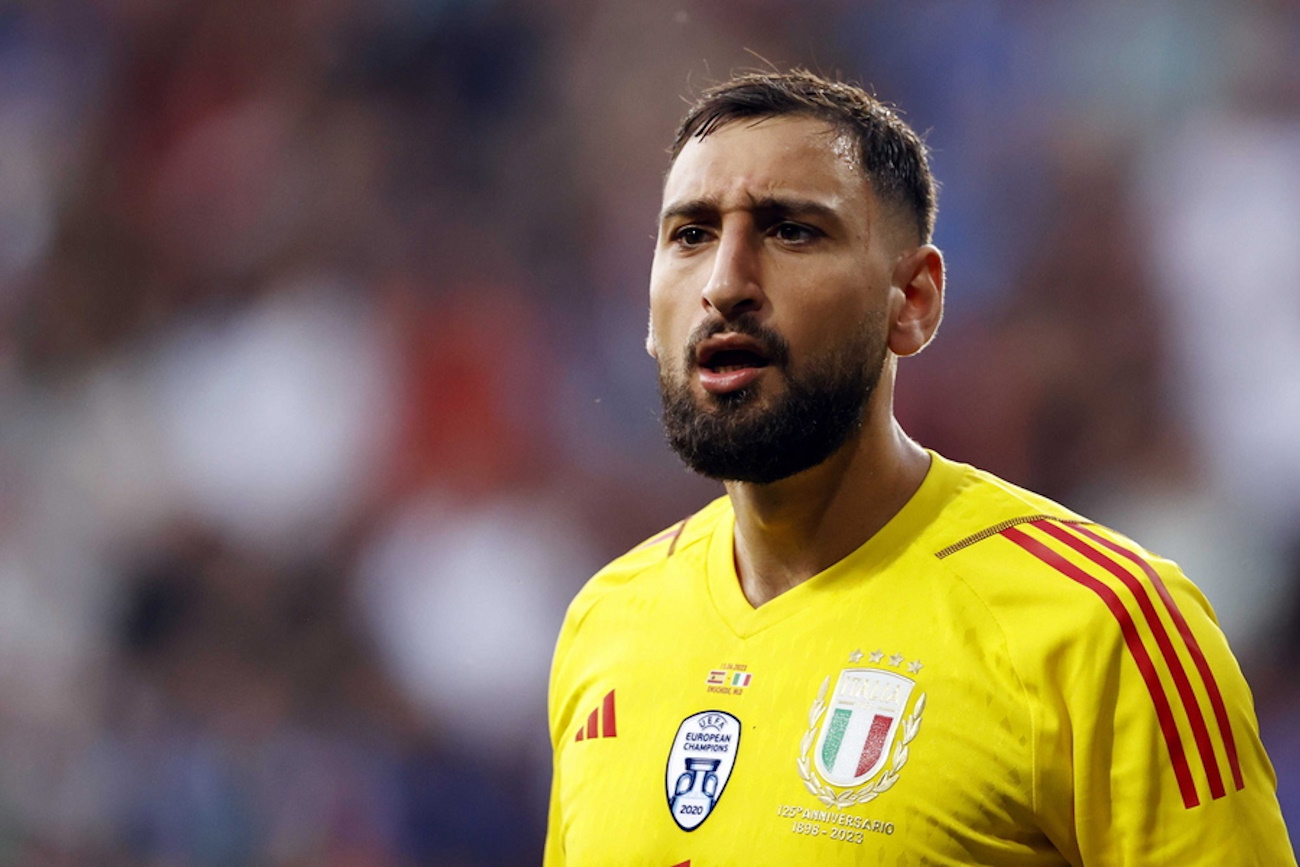epa10693885  Italy goalkeeper Gianluigi Donnarumma during the UEFA Nations League semi-final match between Spain and Italy at Stadion De Grolsch Veste in Enschede, Netherlands, 15 June 2023.  EPA