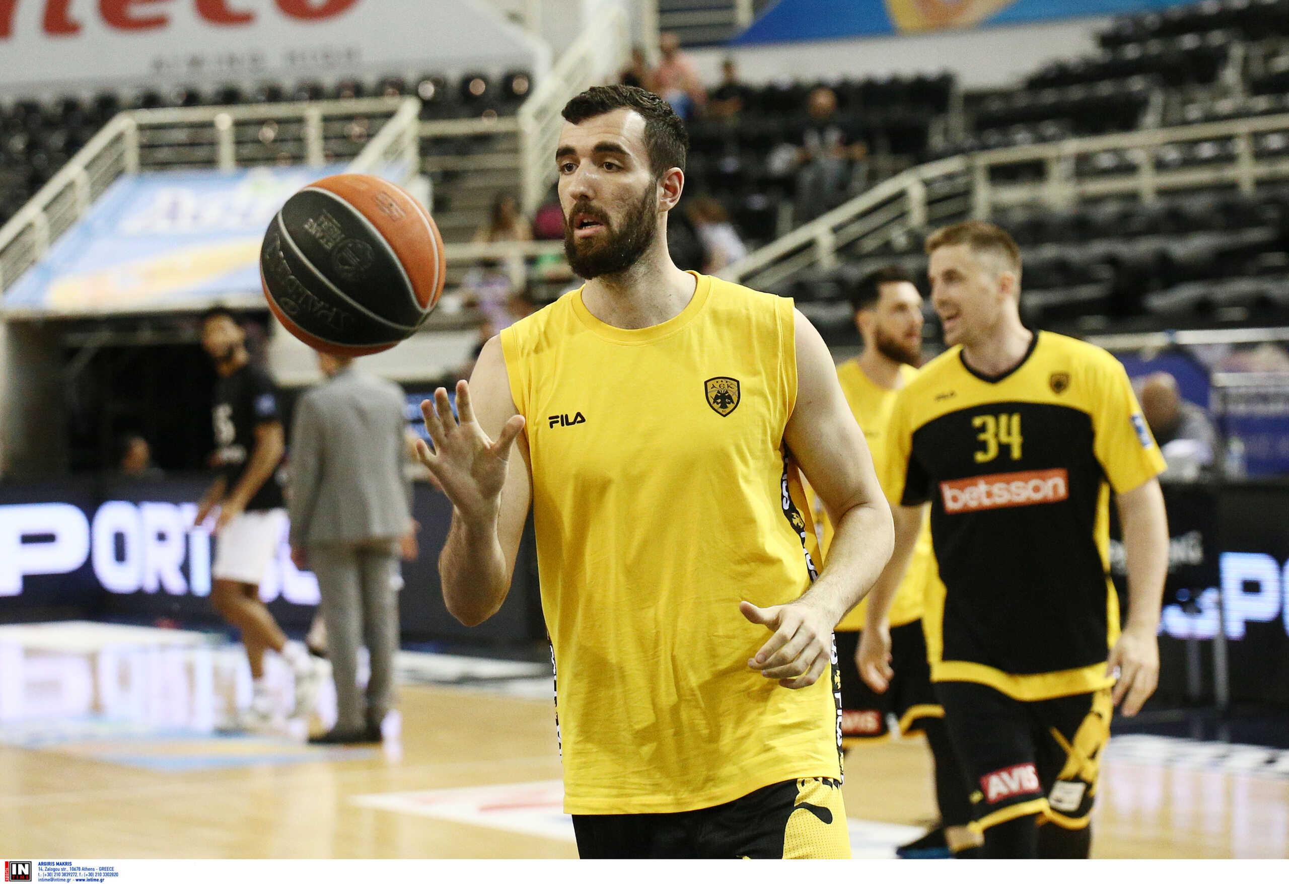 Η ΑΕΚ ανακοίνωσε την επιστροφή του Γιάννη Κουζέλογλου