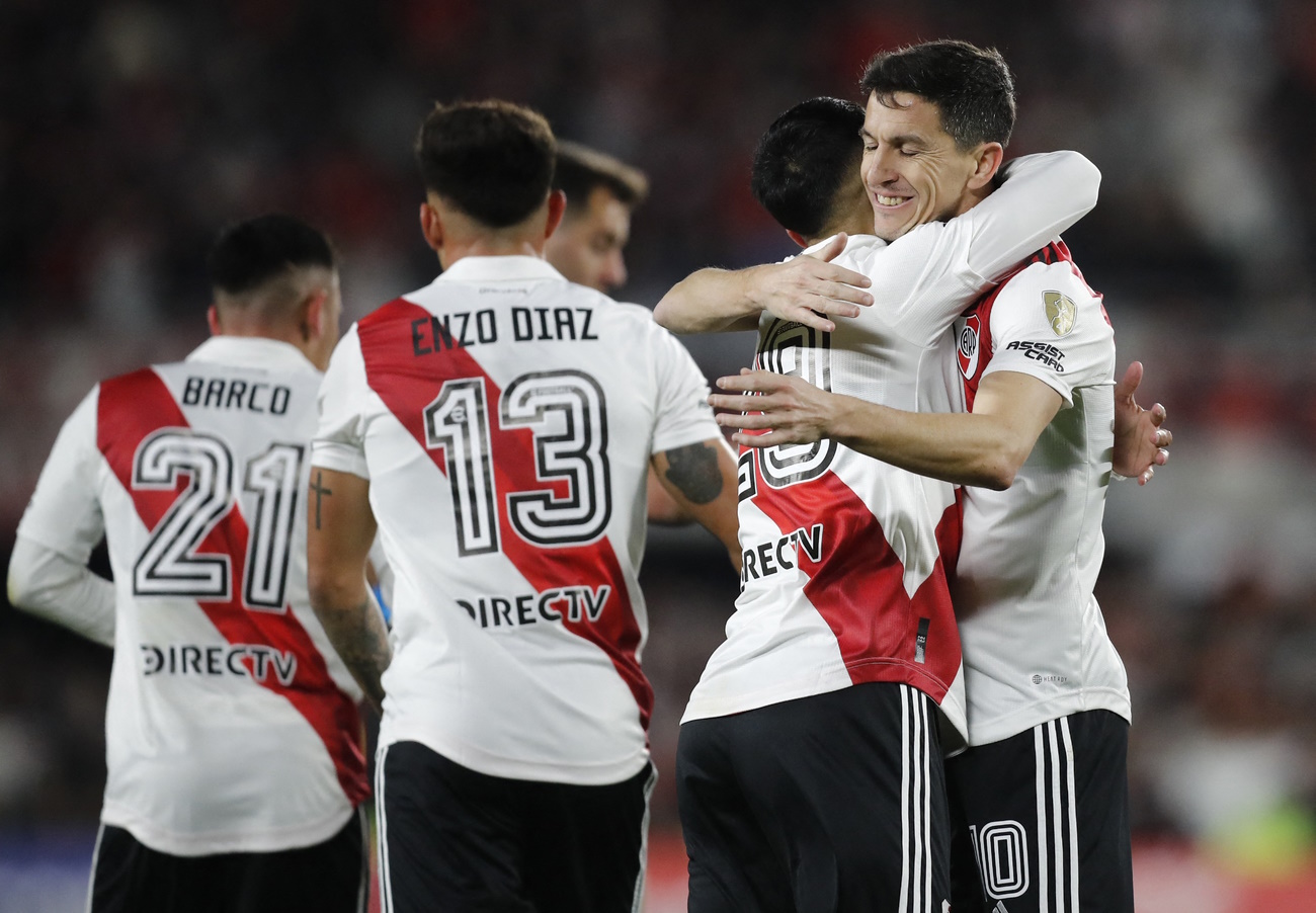 Soccer Football - Copa Libertadores - Group D - River Plate v The Strongest - Estadio Mas Monumental, Buenos Aires, Argentina - June 27, 2023 River Plate's Rodrigo Aliendro celebrates scoring their first goal with River Plate's Ignacio Fernandez REUTERS