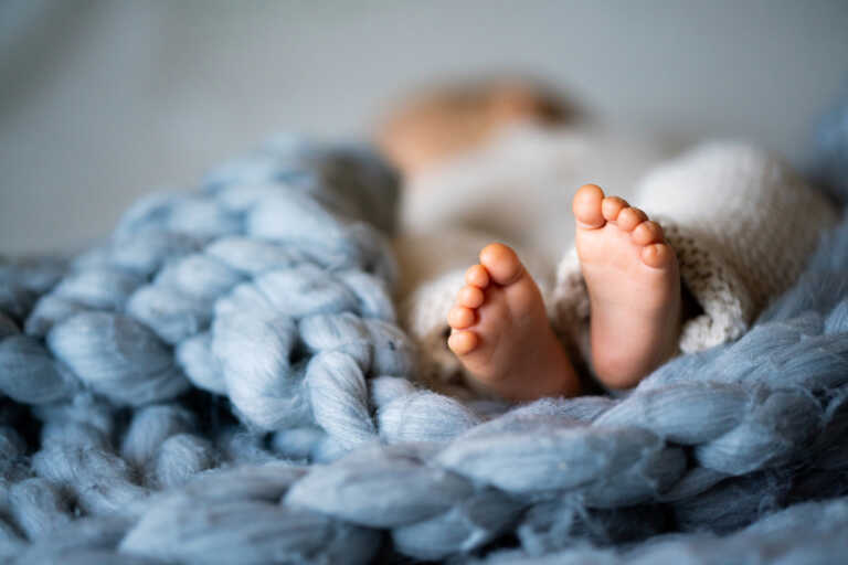 Ανησυχεί η υπογεννητικότητα στην Ελλάδα - Περισσότεροι θάνατοι παρά γεννήσεις εδώ και πάνω από 10 χρόνια