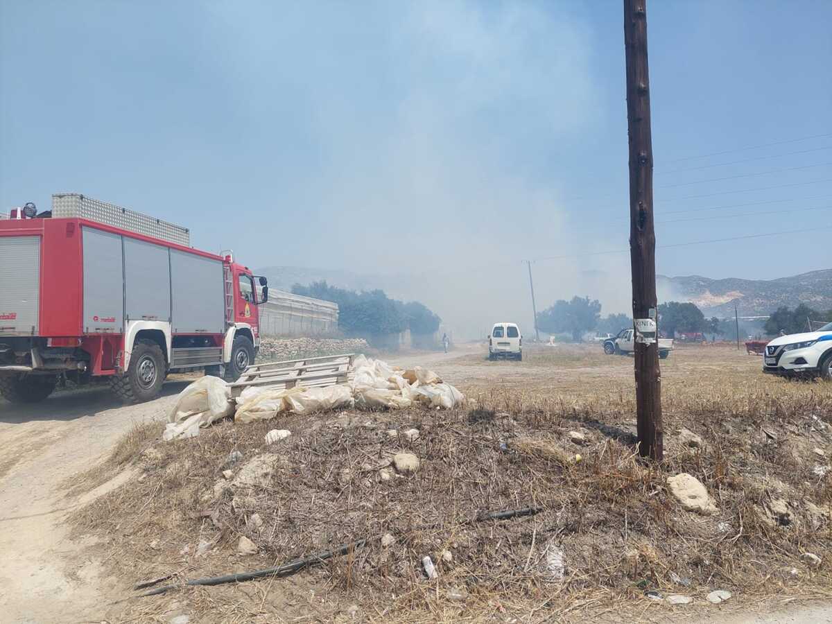 Φωτιά στην Ιεράπετρα στην περιοχή Κεντρί