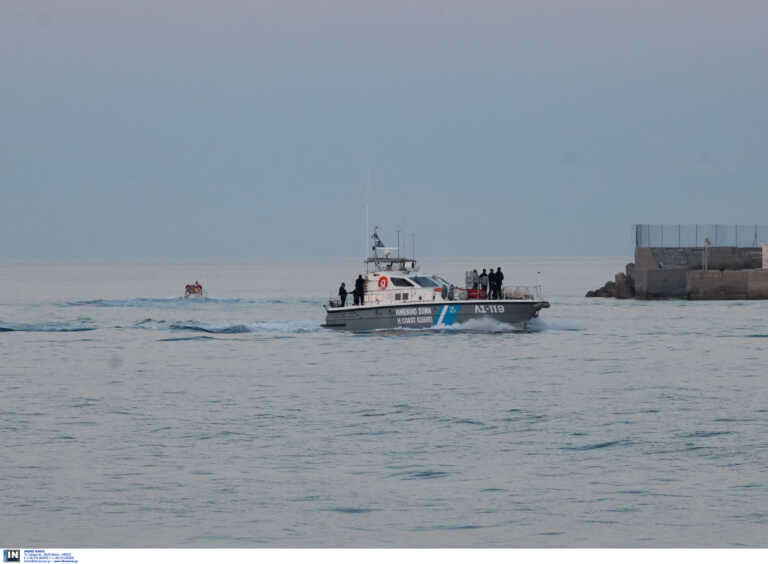 Κως: Καταδίωξη ταχύπλοου σκάφους που μετέφερε μετανάστες – Το χρονικό