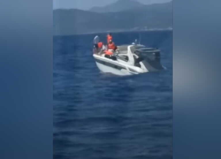 Βίντεο με τη διάσωση οκτώ ατόμων από σκάφος που βυθιζόταν μεταξύ Πειραιά και Αίγινας