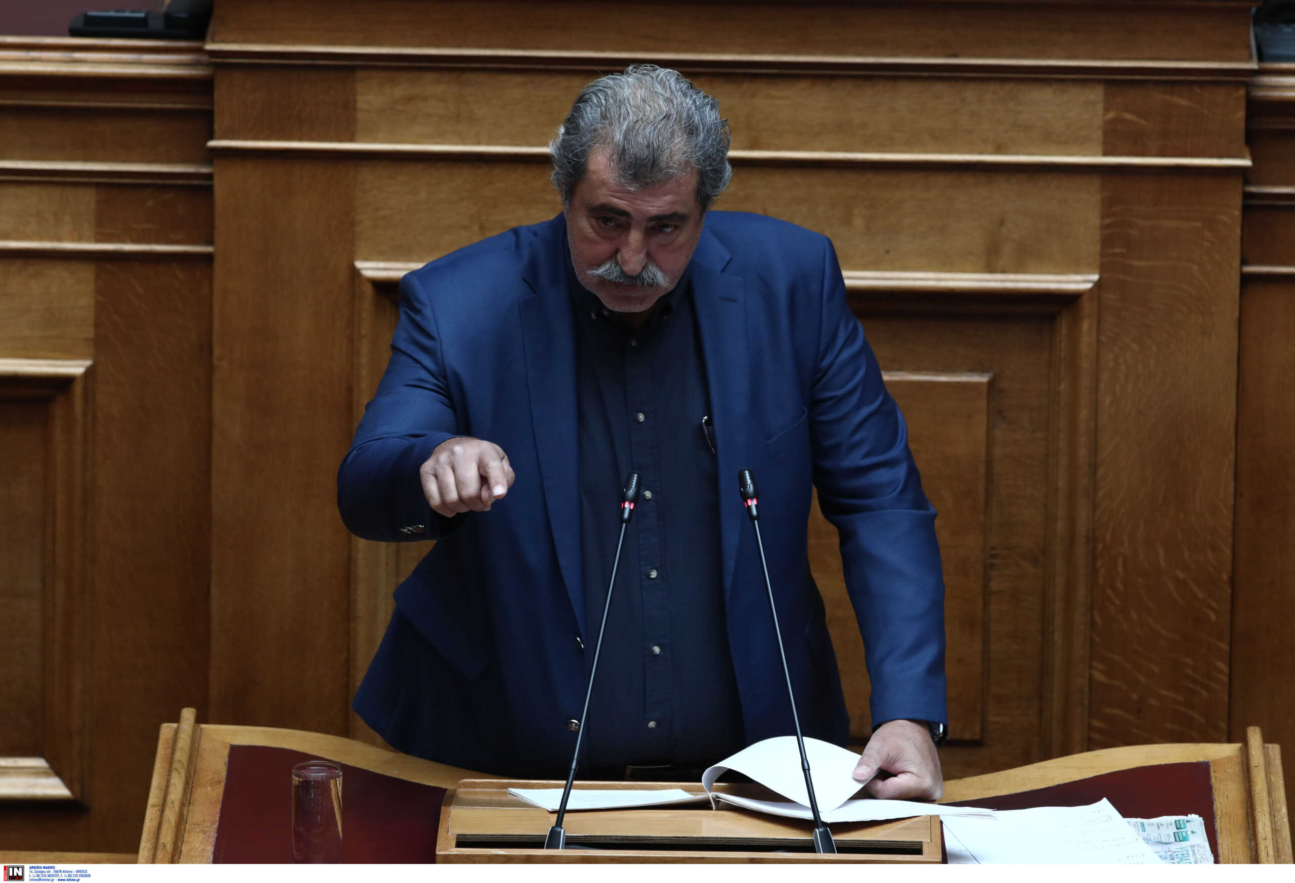 ΣΥΡΙΖΑ: Καβγάς Πολάκη με τον διευθυντή της Αυγής – Στο πλευρό του κρητικού βουλευτή ο Καρανίκας