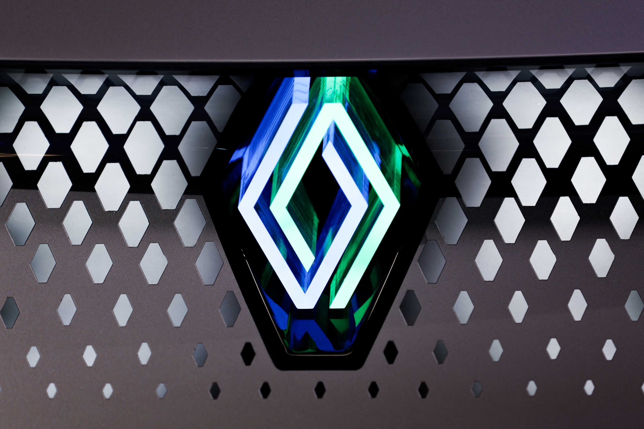 The logo of Renault is seen at the Viva Technology conference dedicated to innovation and startups at Porte de Versailles exhibition center in Paris, France, June 15, 2023. REUTERS
