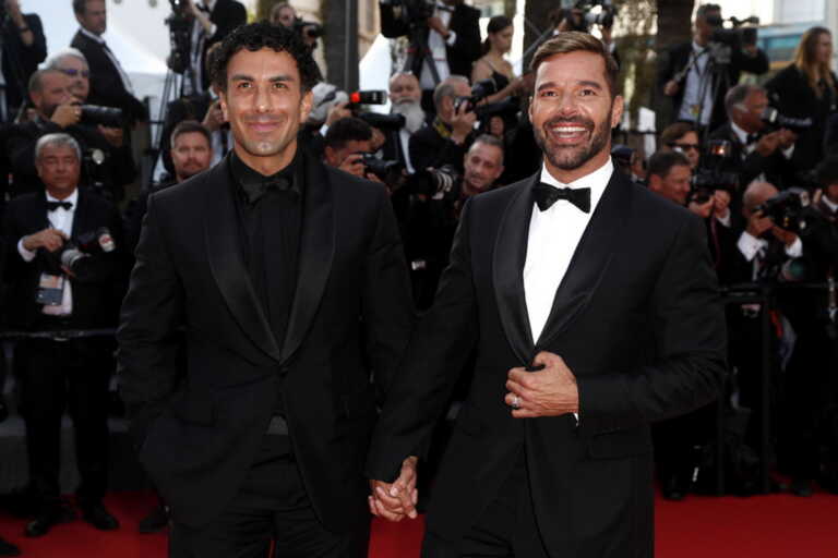 Ο Ricky Martin παίρνει διαζύγιο από τον σύζυγό του Jwan Yosef μετά από 6 χρόνια γάμου