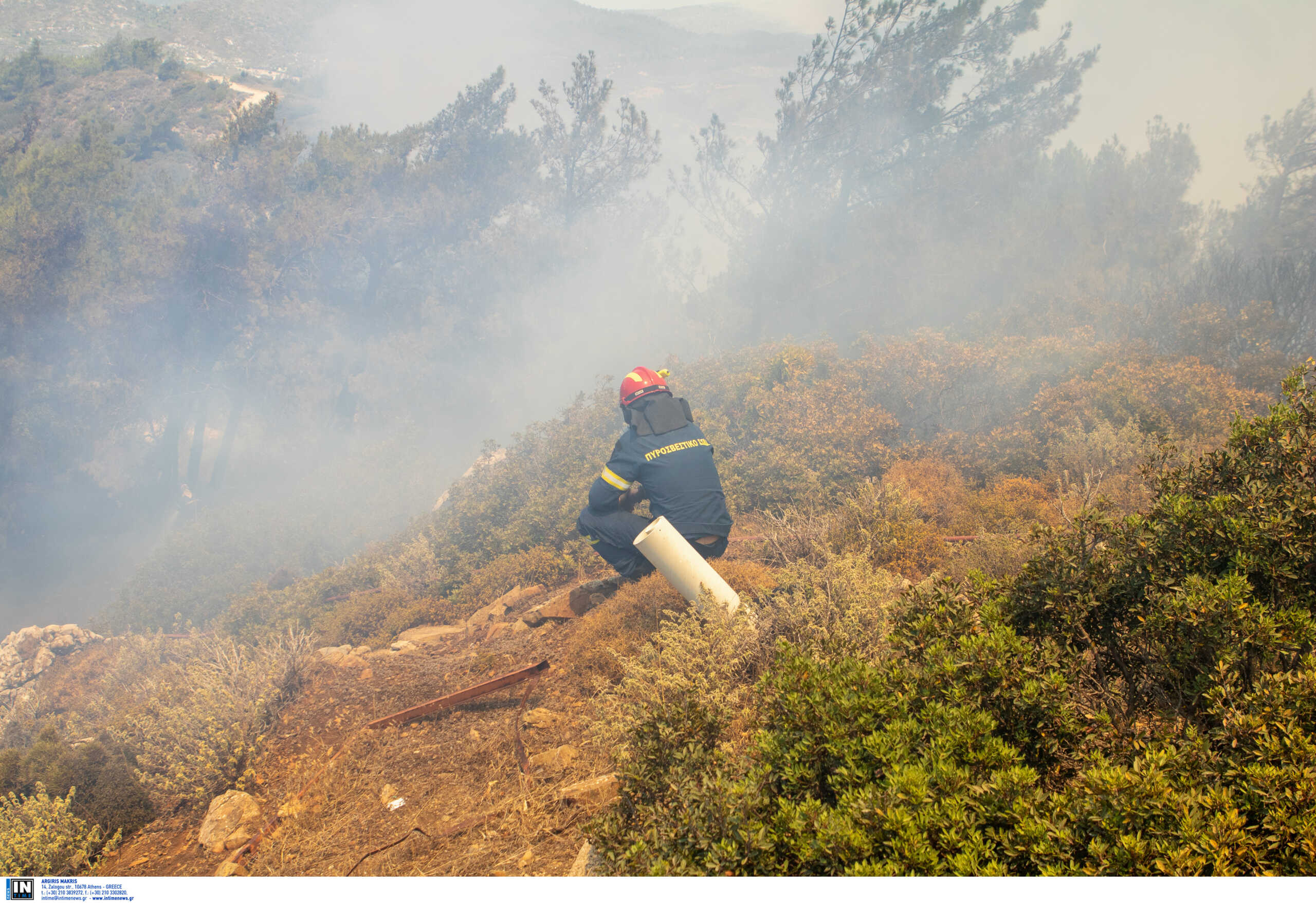 Φωτιά στον Ασπρόπυργο: Νέα εστία σε βιομηχανική περιοχή – Δυνάμεις της πυροσβεστικής σπεύδουν στο σημείο