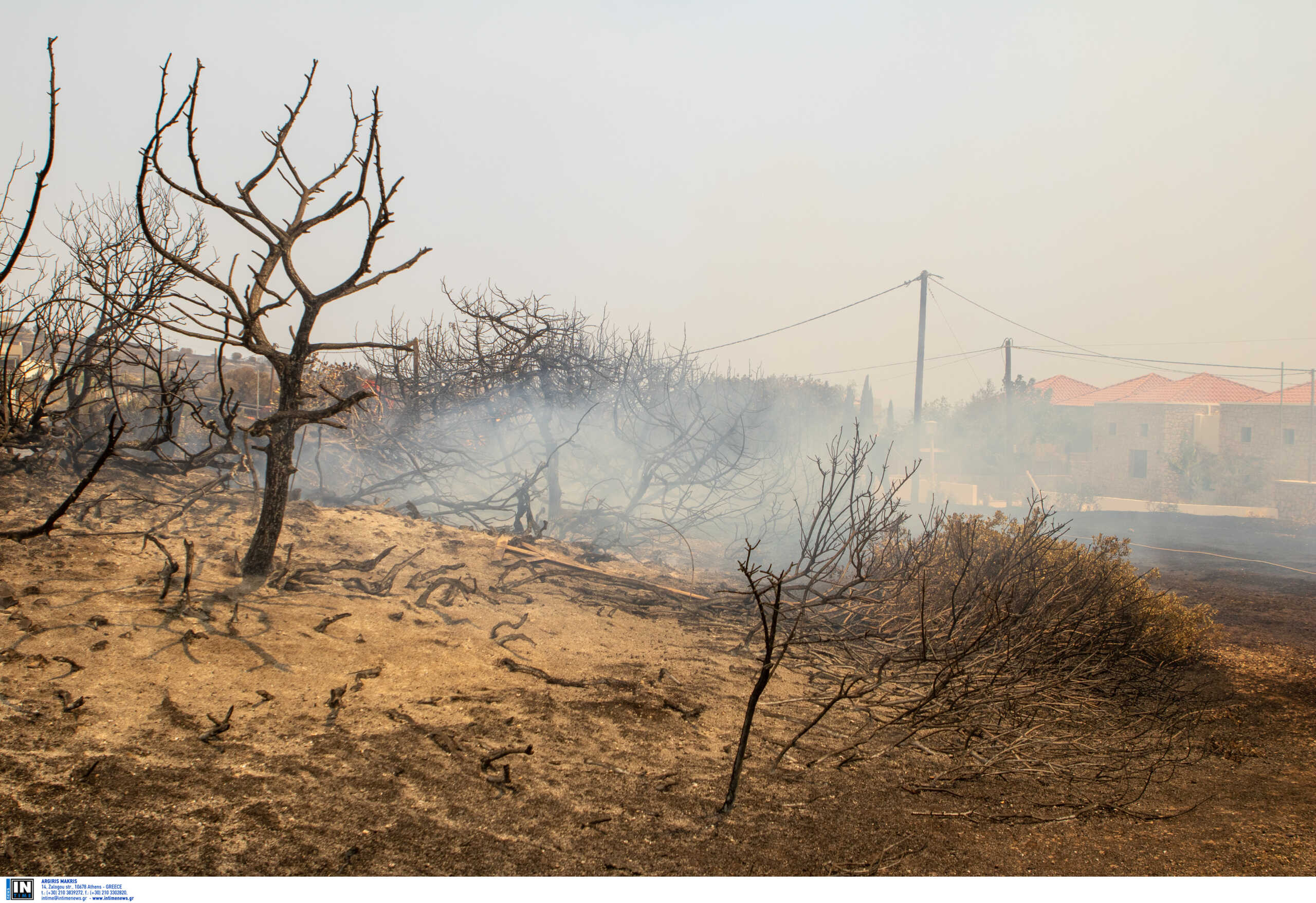 Φωτιά στη Ρόδο: 135.000 στρέμματα έγιναν στάχτη – «Καμπανάκι» Λέκκα για κατολισθήσεις