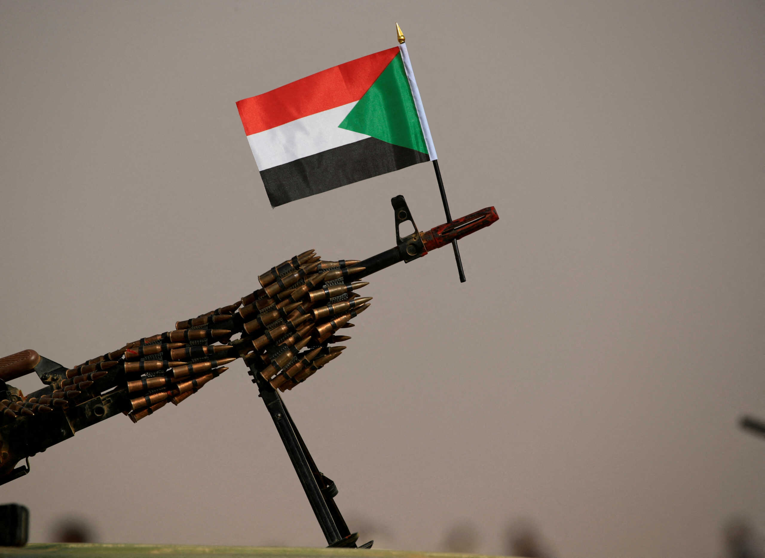 Σουδάν: Βρέθηκε ομαδικός τάφος με 87 πτώματα