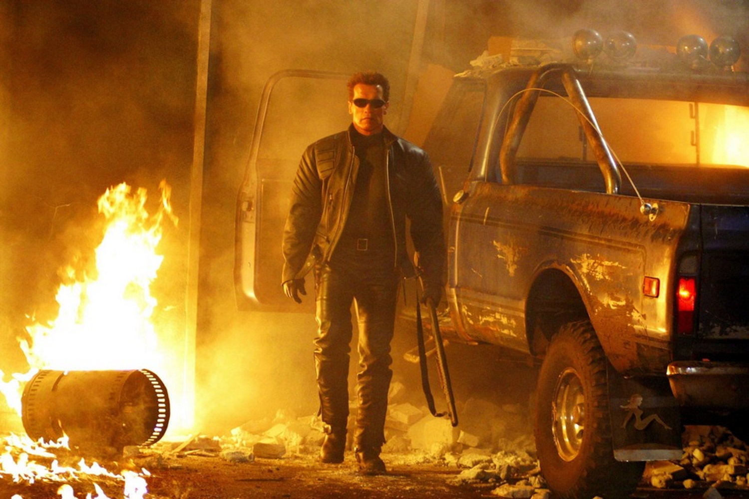 Άρνολντ Σβαρτσενέγκερ: Η ταινία Terminator έχει γίνει πραγματικότητα λόγω της Τεχνητής Νοημοσύνης