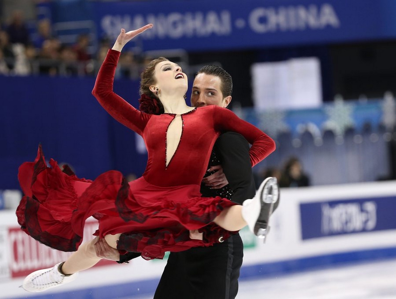 epa04677893 Alexandra Paul and Mitchell Islam of Canada perform during the Ice Dance Short Dance of the ISU World Figure Skating Championships at the Shanghai Oriental Sports Center, in Shanghai, China, 25 March 2015. The 2015 World Figure Skating Championships in Shanghai will start on 25 March until 29 March 2015.  EPA