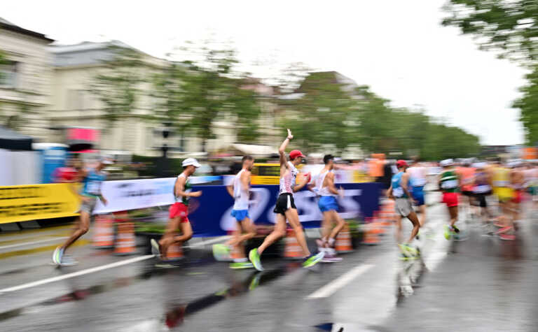 Παγκόσμιο πρωτάθλημα στίβου: Ρεκόρ υπό βροχή ο Αλέξανδρος Παπαμιχαήλ στα 20 χλμ. βάδην
