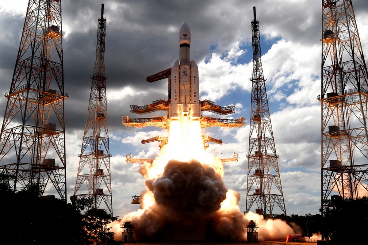 Ινδία: Το διαστημόπλοιο Chandrayaan – 3 μπήκε σε τροχιά γύρω από τη Σελήνη
