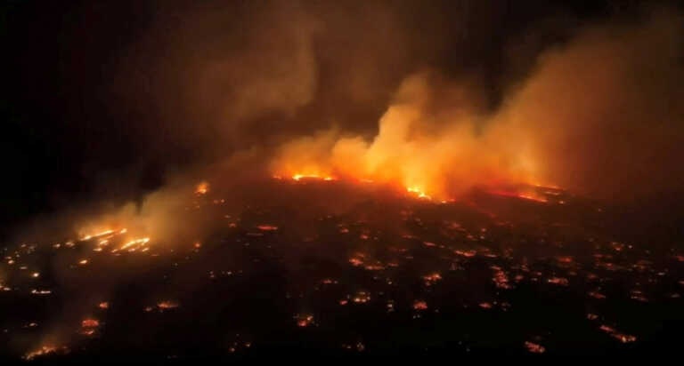 Δεν πήγαν στη Ρόδο λόγω της μεγάλης φωτιάς και βρέθηκαν πυρόπληκτοι στη Χαβάη - Η αδιανόητη ιστορία 2 τουριστών